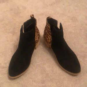 Corkey’s Black/leopard suede ankle boots